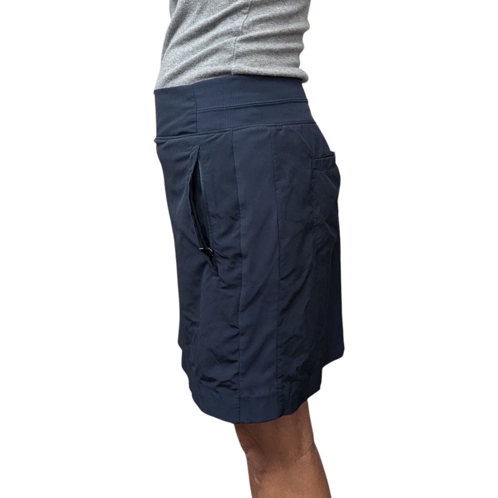 Athleta Navy Blue Skort Size 4 Built In Shorts Activewear Golf Tennis - Picture 4 of 11
